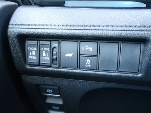 New 2026 Honda Odyssey Touring image 27