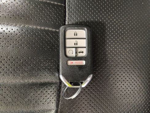 Used 2019 Honda Accord EX-L image 32