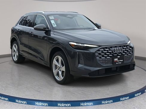 New 2025 Audi Q5 Premium Plus image 1