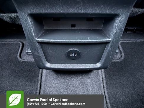 Used 2024 Ford Edge SEL image 14