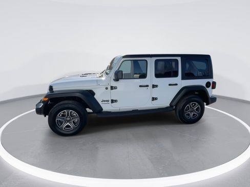 Used 2022 Jeep Wrangler Sport S image 10