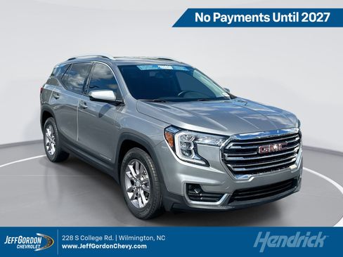 Used 2023 GMC Terrain SLT w/ LPO, Floor Liner Package FWD image 1