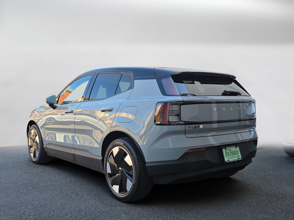 Certified 2025 Volvo EX30 Plus w/ Protection Package Premier AWD/4WD image 7