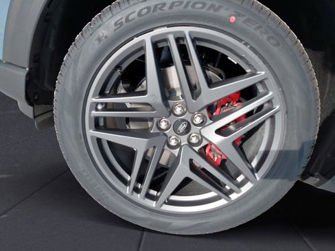 New 2026 Ford Explorer ST-Line w/ ST-Line Street Pack image 14