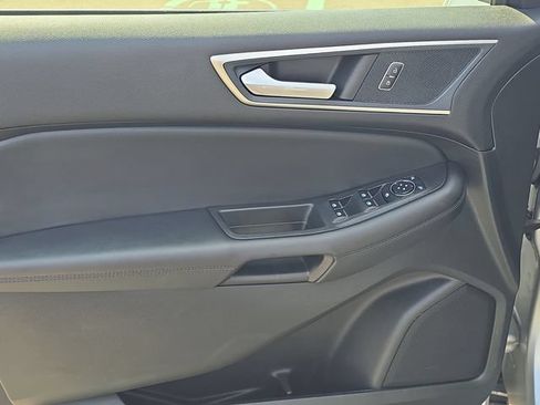 Certified 2024 Ford Edge SEL w/ Convenience Package AWD/4WD image 9