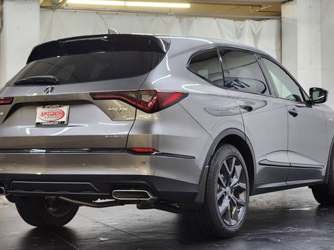 Certified 2023 Acura MDX A-Spec image 5
