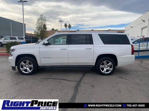 Used 2016 Chevrolet Suburban LTZ image 2