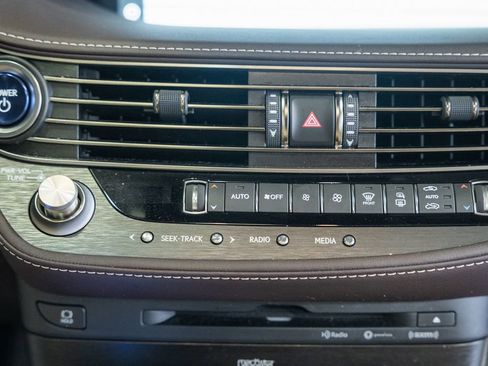 Used 2019 Lexus LS 500h 500h Base w/ Luxury Package image 24