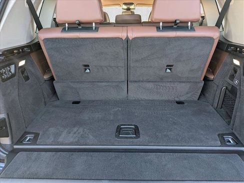 Certified 2024 BMW X7 xDrive40i image 6