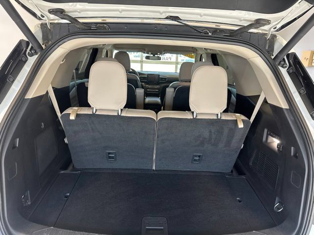 Used 2020 Ford Explorer Limited w/ Class III Trailer Tow Package AWD/4WD image 19