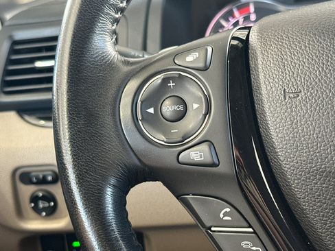 Used 2016 Honda Pilot Touring image 30