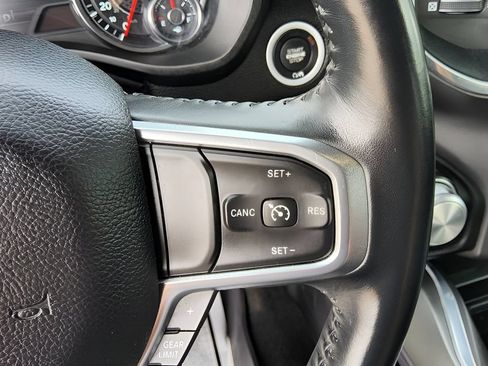 Used 2023 RAM 1500 Laramie AWD/4WD image 15