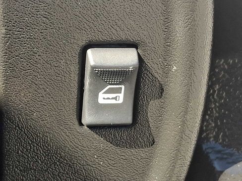 Used 2024 GMC Savana 2500 w/ Driver Convenience Package image 28