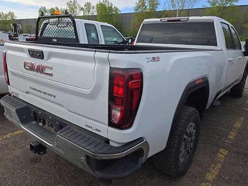 Used 2023 GMC Sierra 3500 SLE w/ SLE Convenience Package AWD/4WD image 2