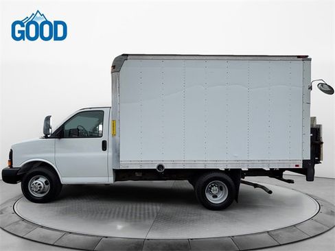 Used 2012 Chevrolet Express 3500 image 2