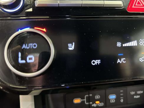 Used 2025 Hyundai Tucson SEL AWD/4WD image 24