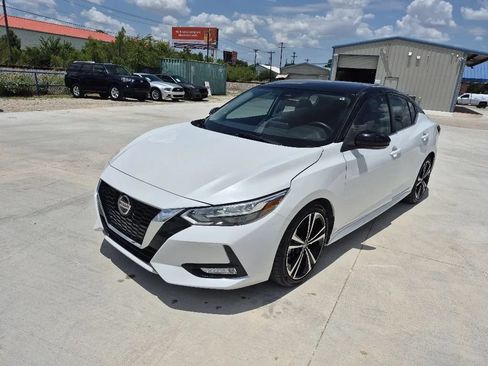 Used 2021 Nissan Sentra SR FWD image 1