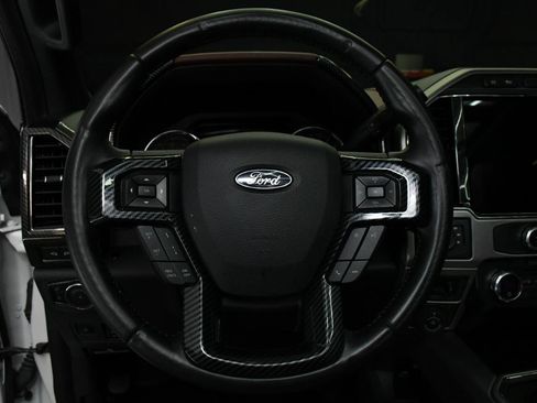 Used 2022 Ford F250 Platinum w/ FX4 Off-Road Package AWD/4WD image 30