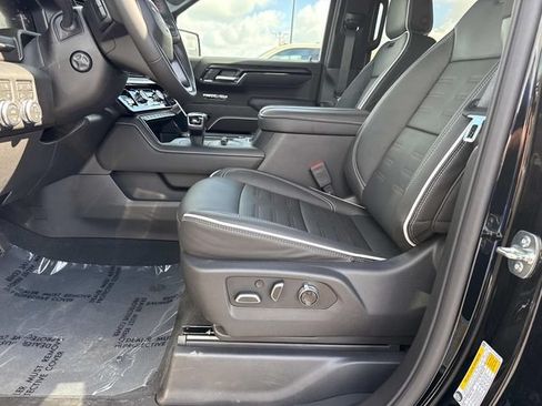 New 2026 GMC Sierra 1500 AT4X AWD/4WD image 16
