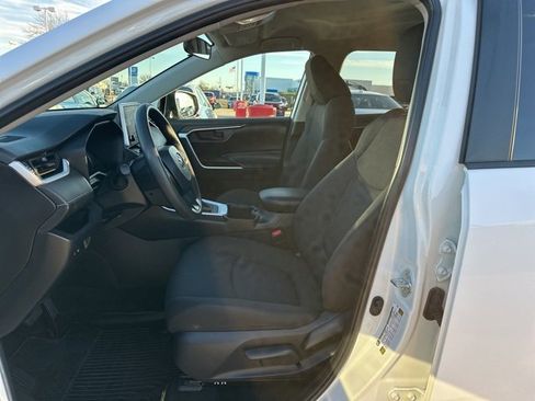 Certified 2024 Toyota RAV4 LE image 10