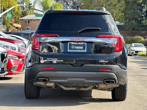 Used 2023 GMC Acadia AT4 w/ Technology Package image 4