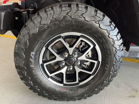 New 2026 Jeep Wrangler Unlimited Rubicon AWD/4WD image 6
