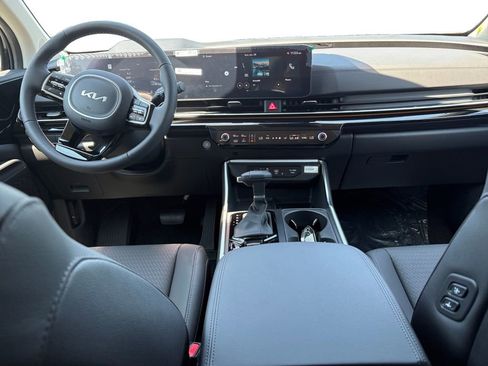 New 2026 Kia Carnival SX Prestige image 10