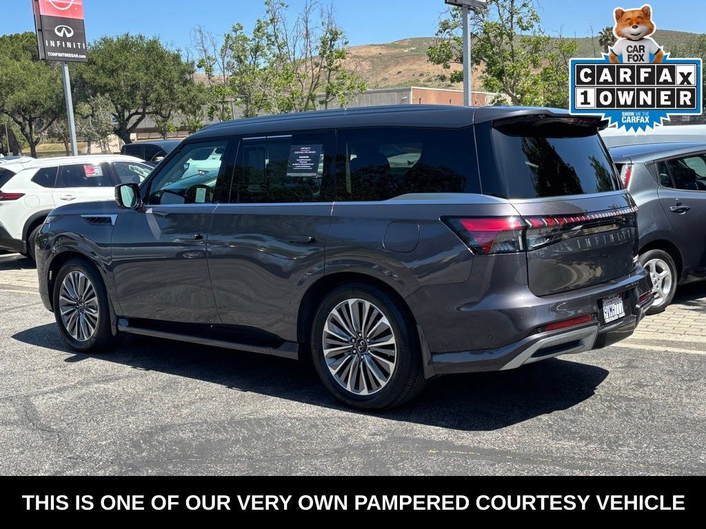 Certified 2026 INFINITI QX80 Luxe w/ Cargo Package AWD/4WD image 7
