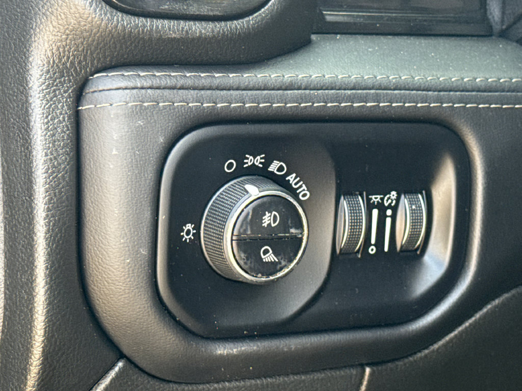Used 2024 RAM 3500 Limited w/ Night Edition AWD/4WD image 23