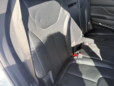 Used 2019 Hyundai Santa Fe Limited image 17