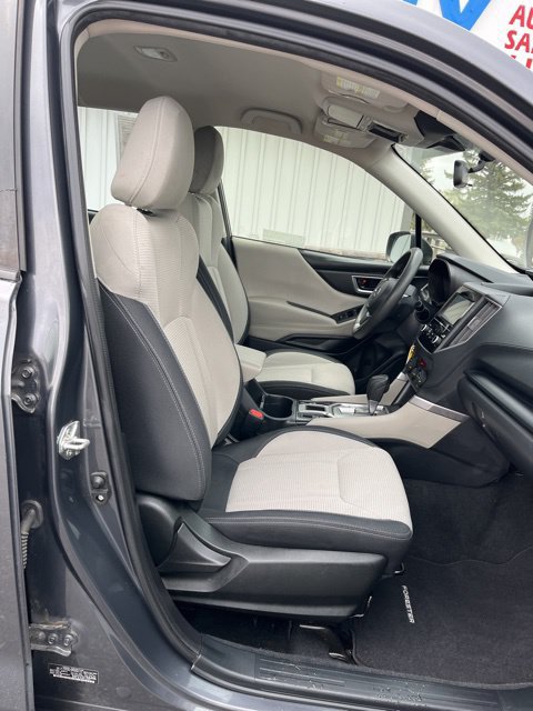 Used 2023 Subaru Forester AWD/4WD image 36