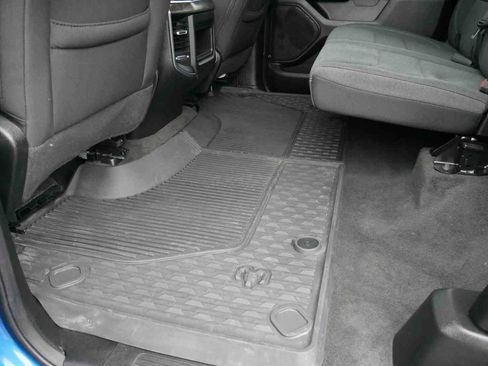 Used 2024 RAM 1500 Big Horn image 17