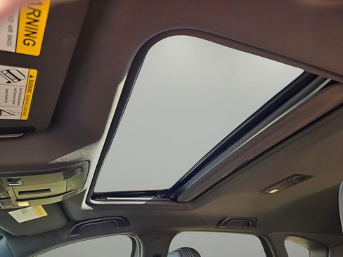 New 2025 MAZDA CX-5 Signature image 24