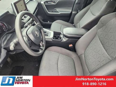 Used 2024 Toyota RAV4 XLE image 14