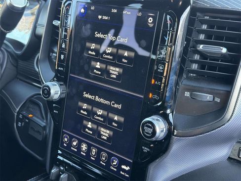 Used 2021 RAM 2500 Limited w/ Body Color Bumper Group image 21