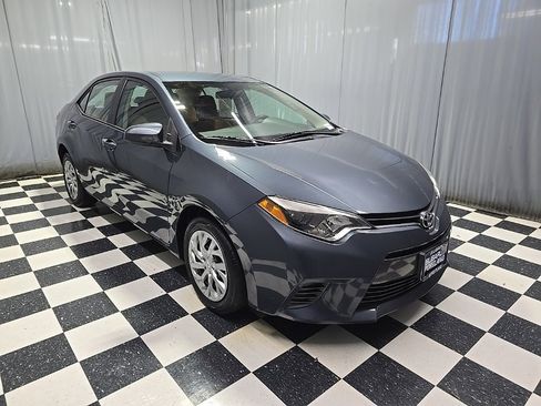 Used 2016 Toyota Corolla L image 3