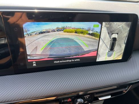 New 2026 Nissan Kicks SR image 25