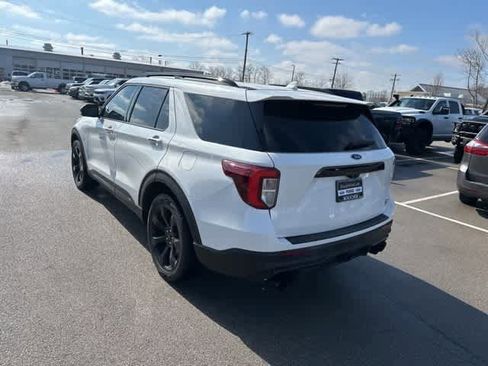 Used 2020 Ford Explorer ST w/ ST Street Pack image 18