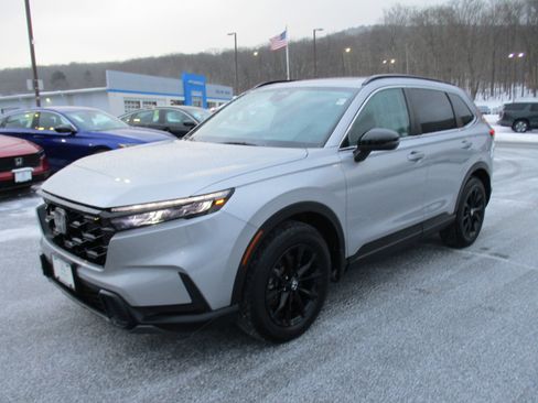 Certified 2023 Honda CR-V Sport image 1