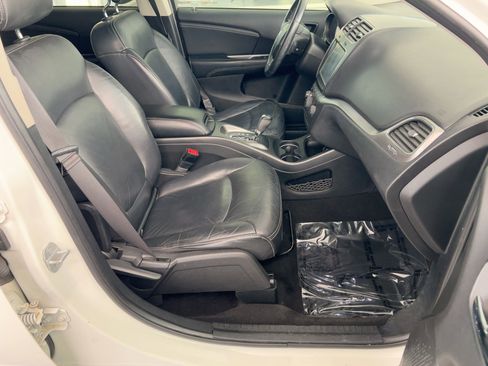 Used 2016 Dodge Journey Crossroad image 32