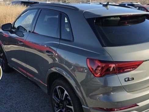 Certified 2025 Audi Q3 2.0T Premium Plus w/ Premium Plus Package image 6