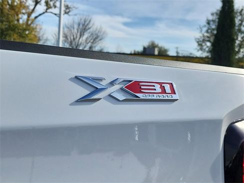 New 2026 GMC Sierra 1500 SLT w/ SLT Premium Plus Package image 14