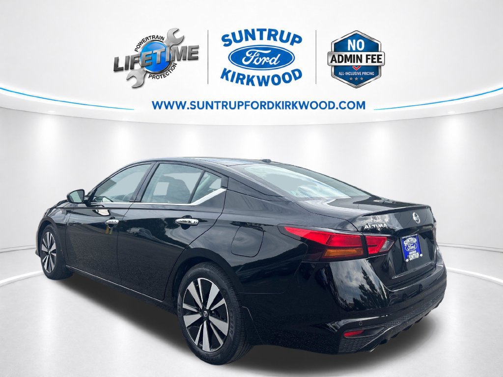 Used 2019 Nissan Altima 2.5 SV FWD image 3