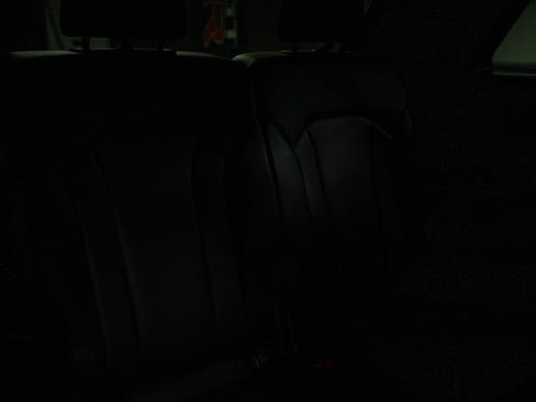 Used 2019 Audi Q7 3.0T Premium Plus w/ Premium Plus Package image 12