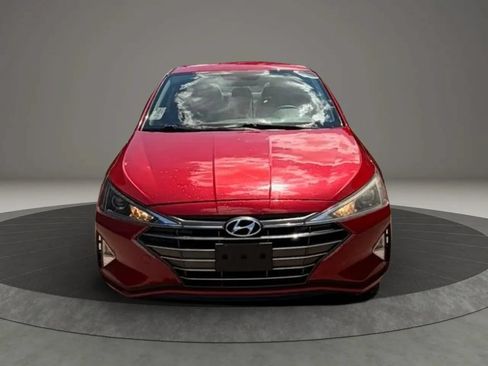 Used 2019 Hyundai Elantra SE FWD image 1