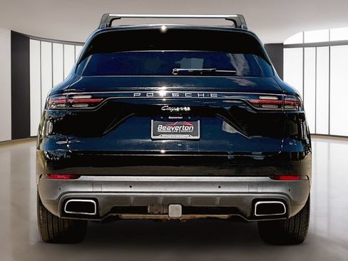 Used 2019 Porsche Cayenne AWD/4WD image 6