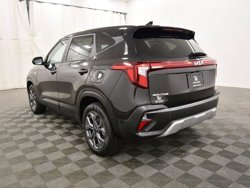 Certified 2026 Kia Seltos LX AWD/4WD image 5