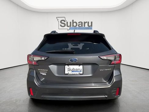 Used 2021 Subaru Outback Premium image 6