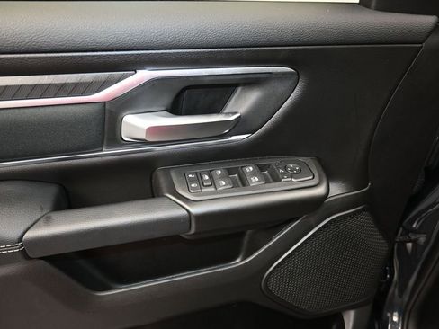 New 2026 RAM 1500 4x4 Crew Cab image 11