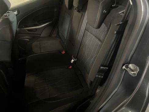 Used 2021 Ford EcoSport SE image 13